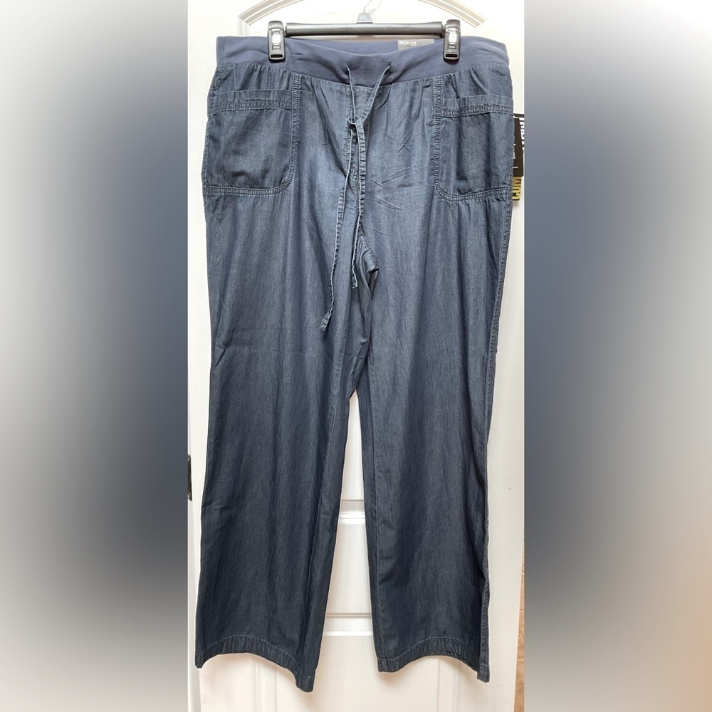 NWT Style & Co. Lightweight Denim Slacks